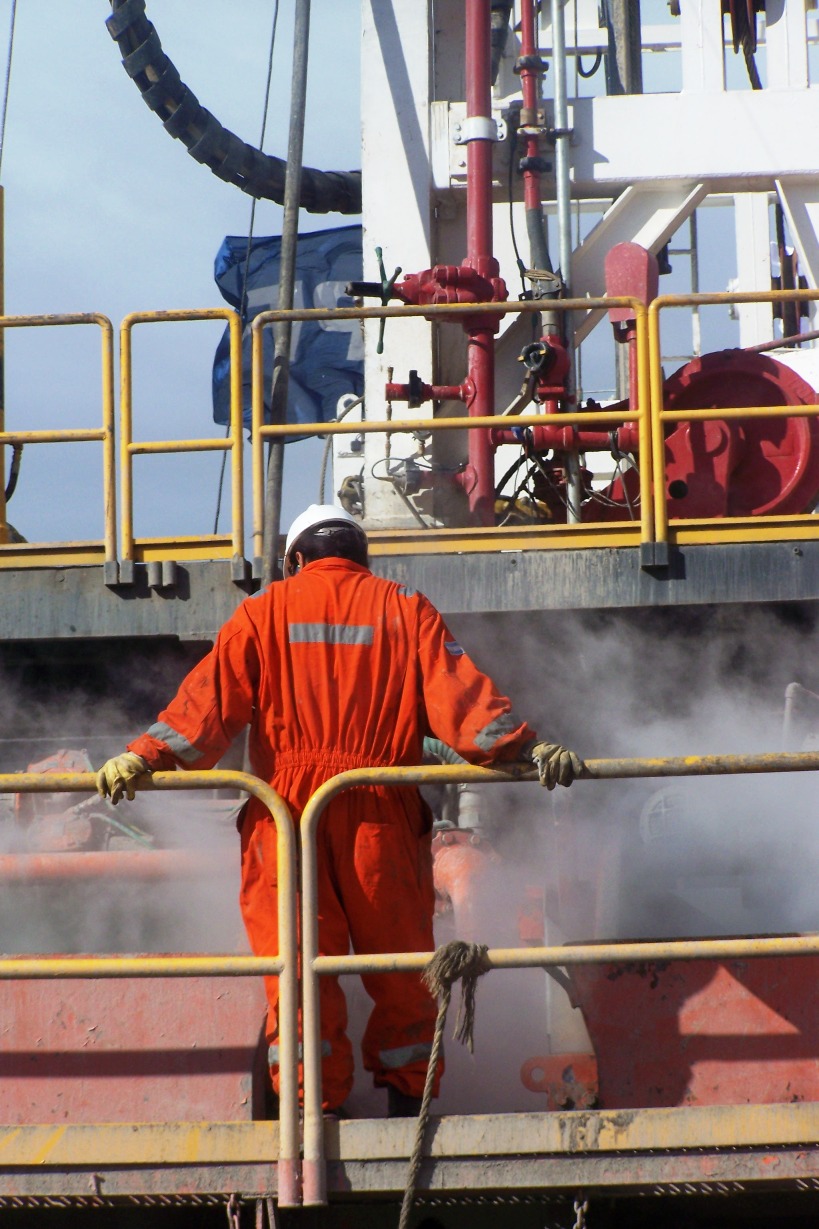 YPF logró revertir la tendencia declinante y aumentar la producción de gas y petróleo