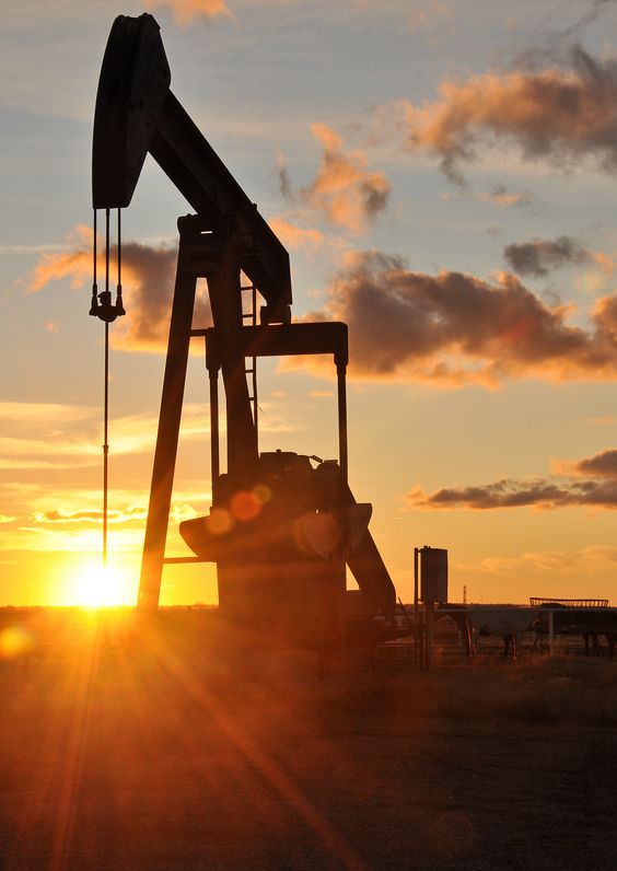 Chubut actualizará canon y multas a petroleras por ley provincial