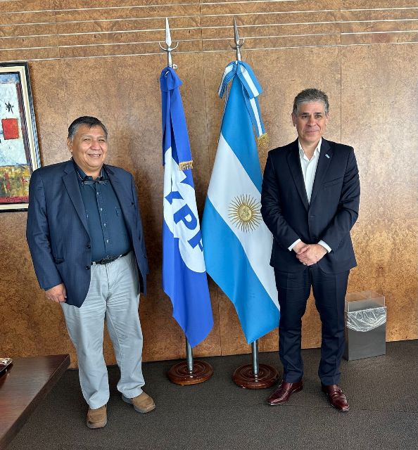 Ávila puso en valor la visión del Presidente de YPF en Chubut