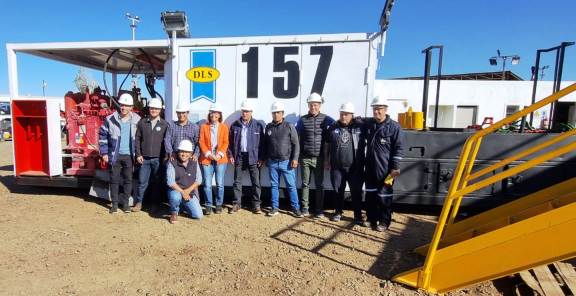 Petroleros Jerárquicos visitaron el Perforador que subirá al Yacimiento en Chubut